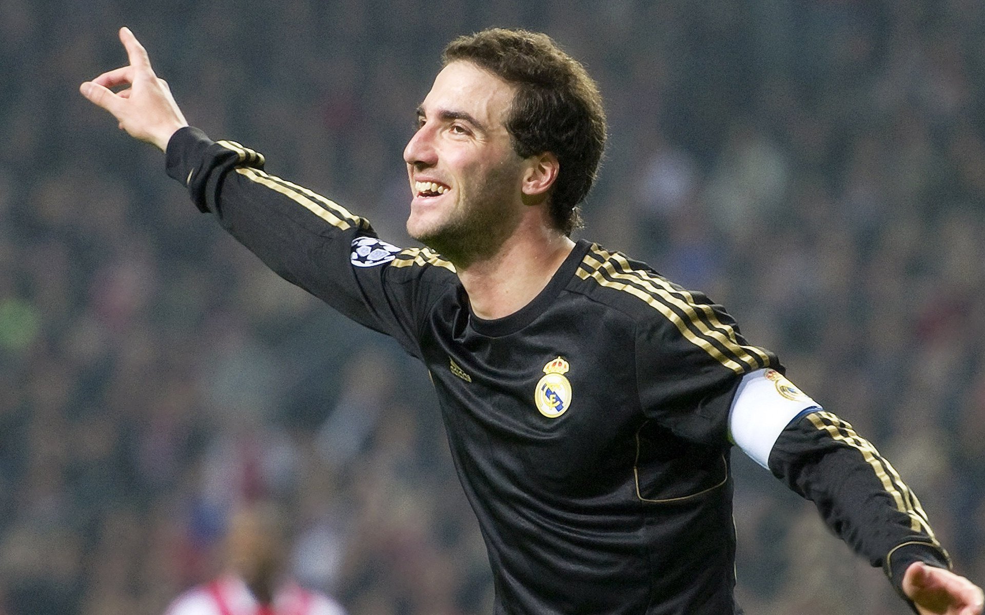 欧冠利物浦对战亚特兰大