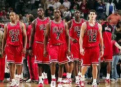 新疆男篮对阵美国探险者热身赛